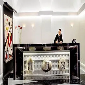 Otel Gioberti Art 4*